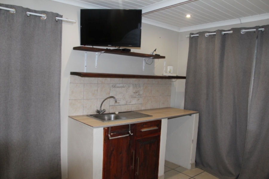 To Let 1 Bedroom Property for Rent in Blanco Western Cape